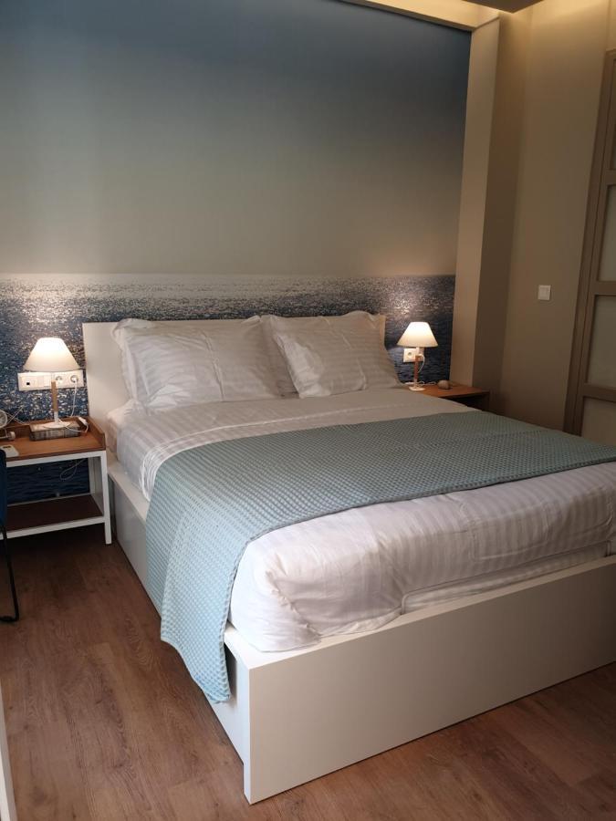 Renovated Studio With Roof Garden Access, 15 M Walk To Acropolis Apartment Athens Luaran gambar
